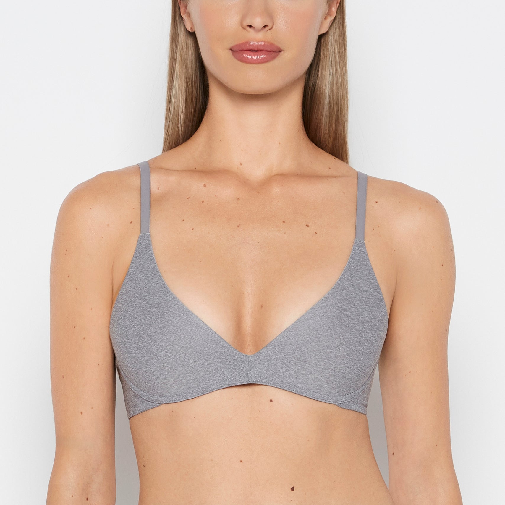 La Senza Smooth Wireless Light Lift Bra in Night Owl