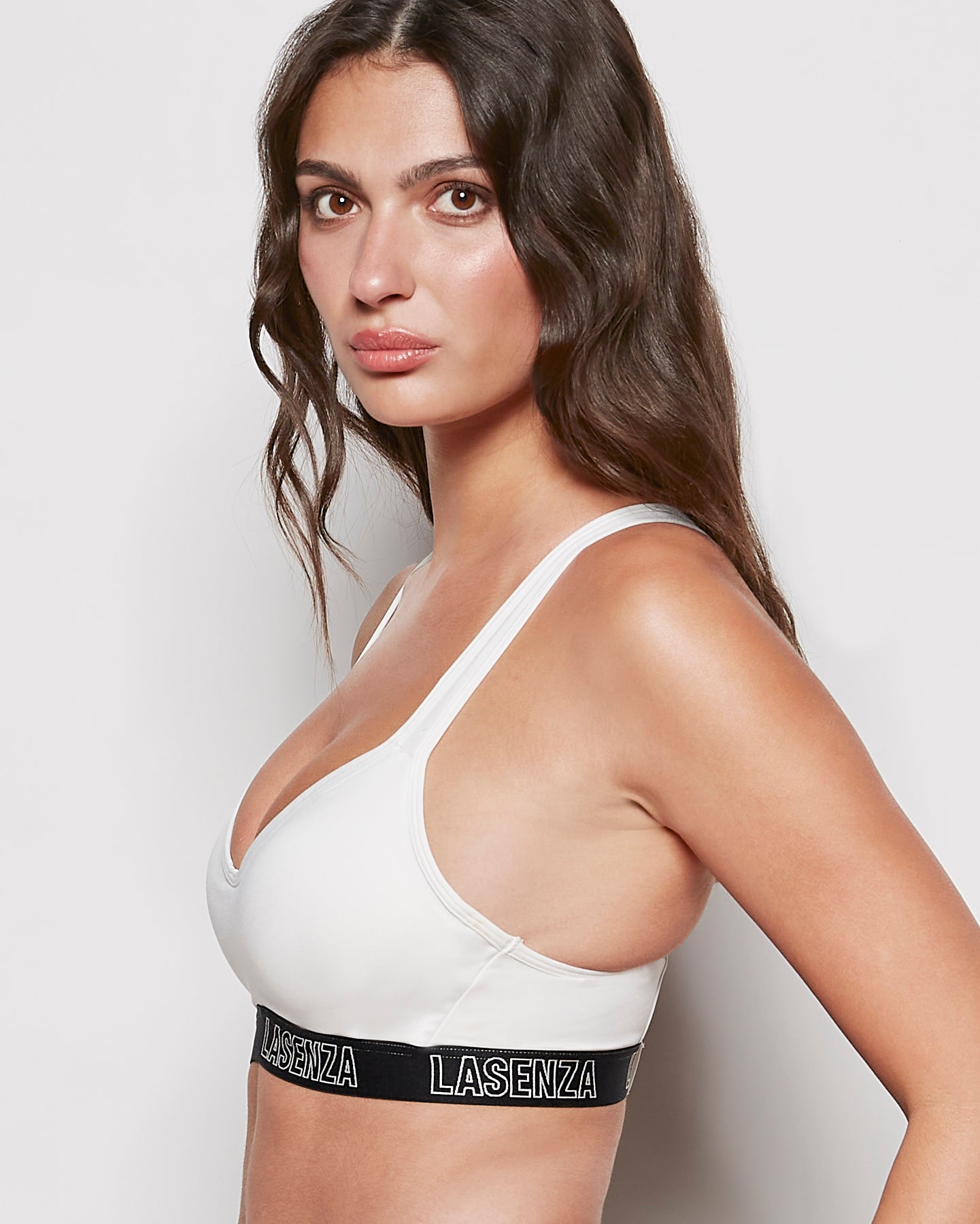 La Senza Medium Impact Sports Bra in Ivory