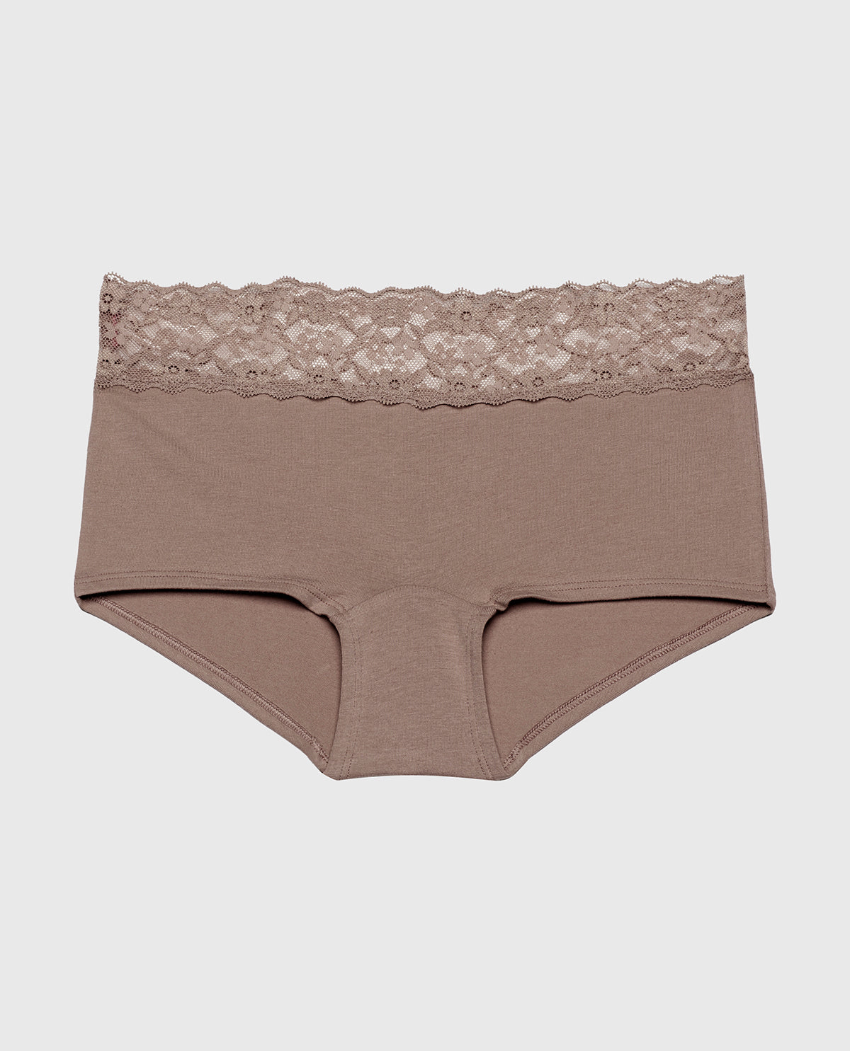 La Senza Culotte Boyshort dans un arbre sans feuilles