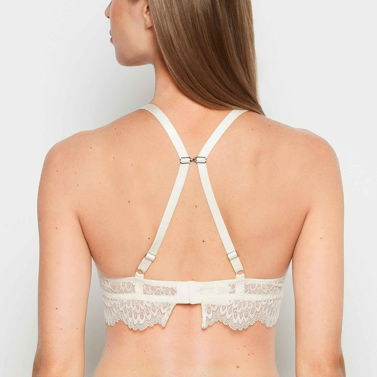 La Senza Lace Wired Padded Bra in Gardenia
