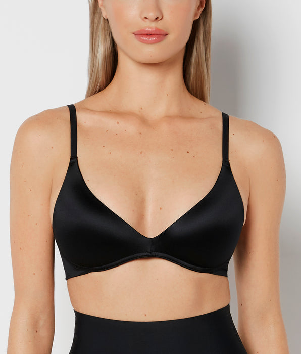 La Senza Wireless Light Lift Bra in Tuxedo Black