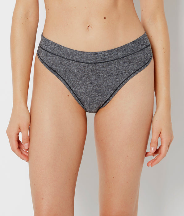 La Senza Smooth Comfort Thong Panty in Tuxedo Black