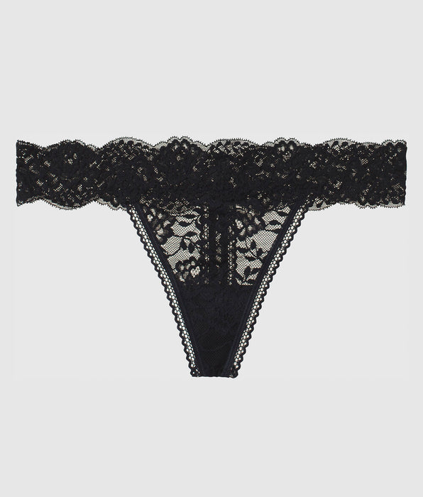 La Senza Thong Panty in Tuxedo Black