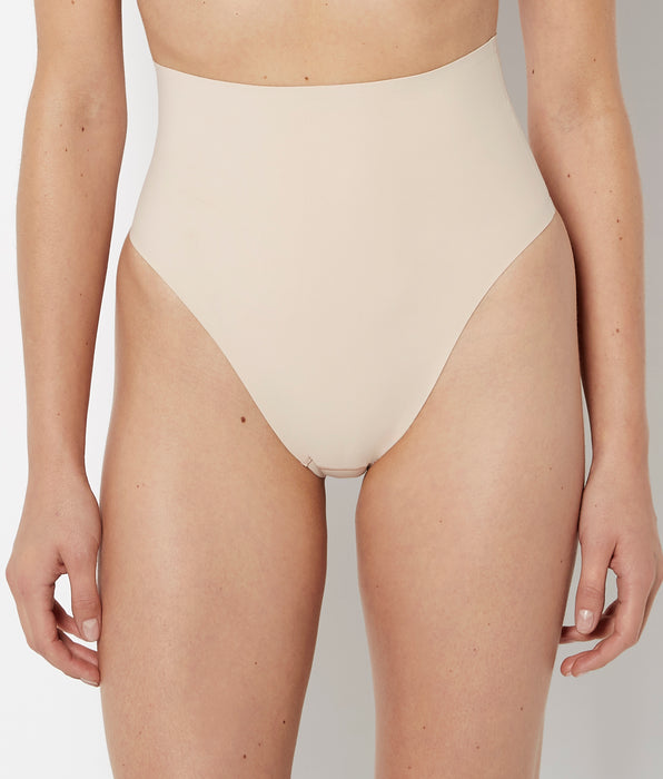 La Senza High Waist Smoothing Thong in Rosetan