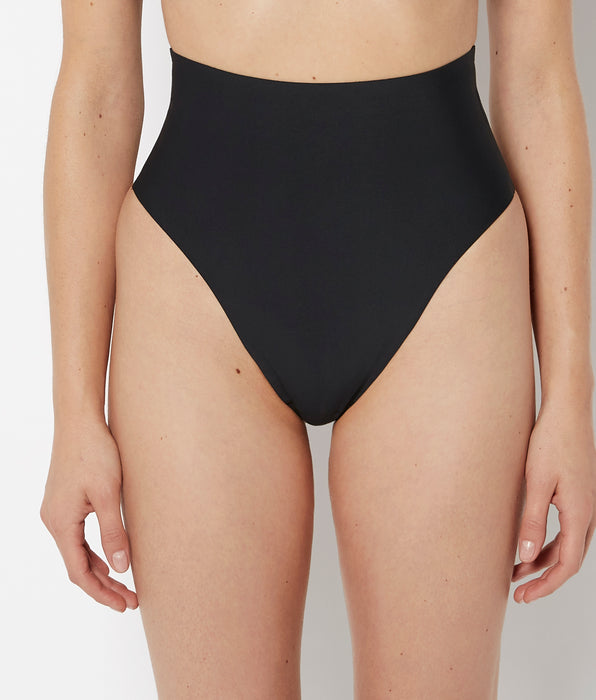 La Senza High Waist Smoothing Thong Panty in Tuxedo Black
