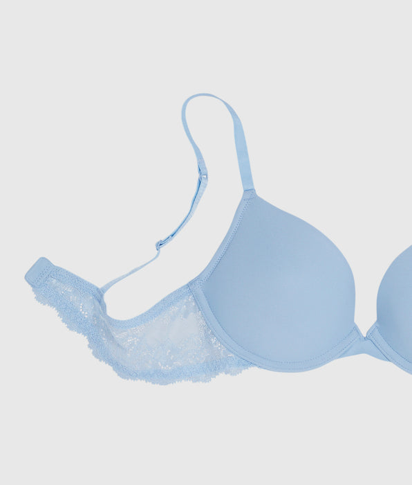 La Senza Smooth Push Up Plunge Bra with Lace Wing