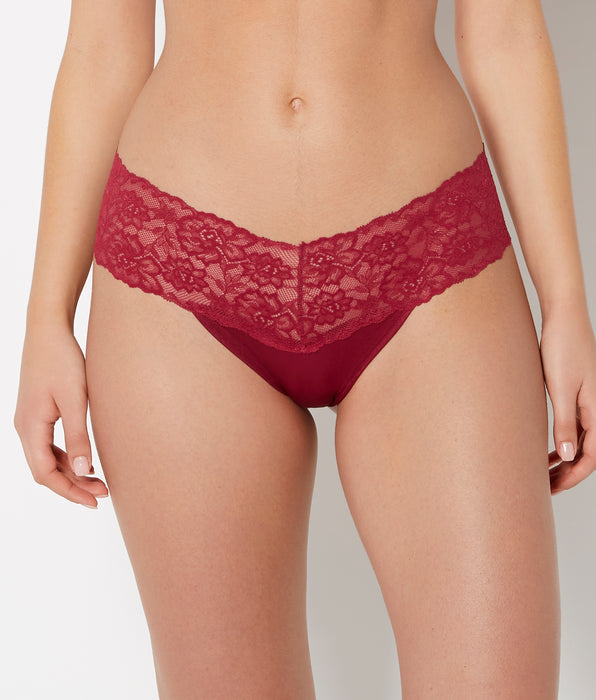 La Senza Magnificent Lace Thong Panty in Plum Rose