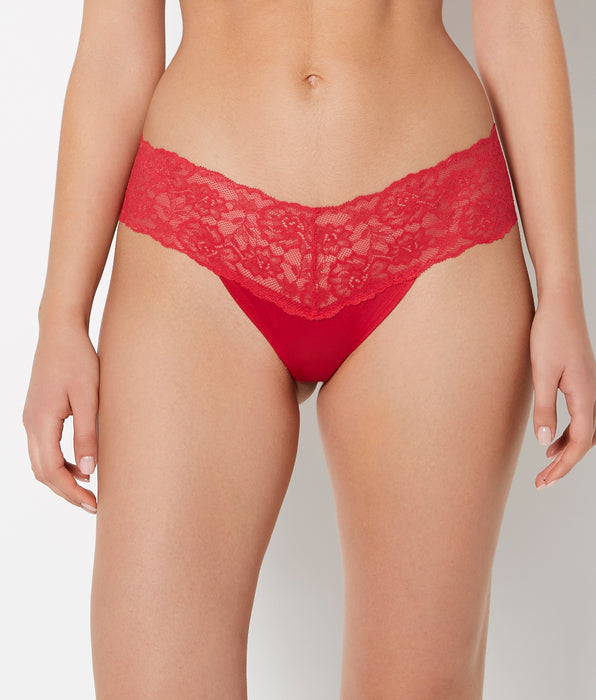 La Senza Magnificent Lace Thong Panty in Crimson