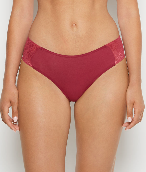La Senza Cheeky Thong Panty with Logo in Beaujolais