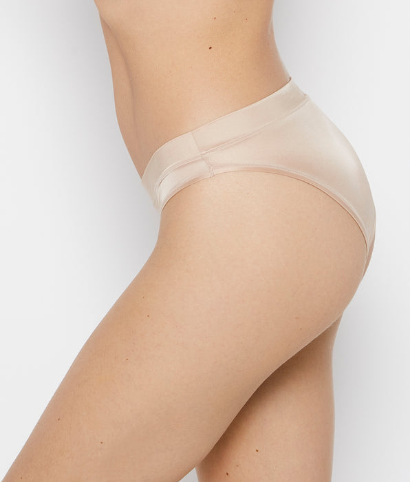 La Senza Mid-Rise Bikini Panty in Russian Ruby Heather