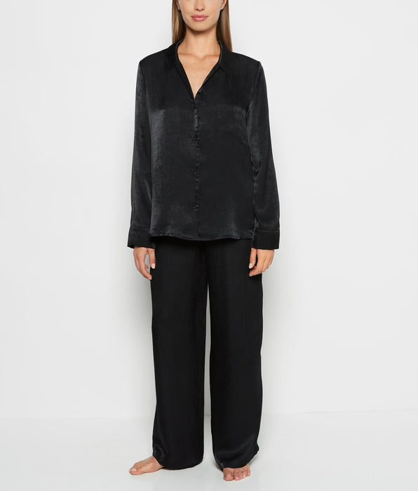 La Senza Chemise de nuit en satin boutonnée à l'avant in Smoking Noir