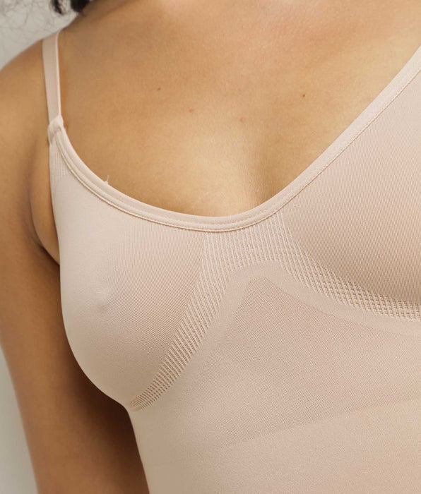 La Senza Sculpting Bodysuit in Russian Ruby Heather