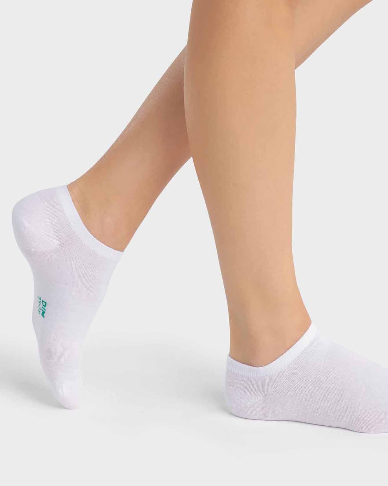 Cotton Ankle Socks in White