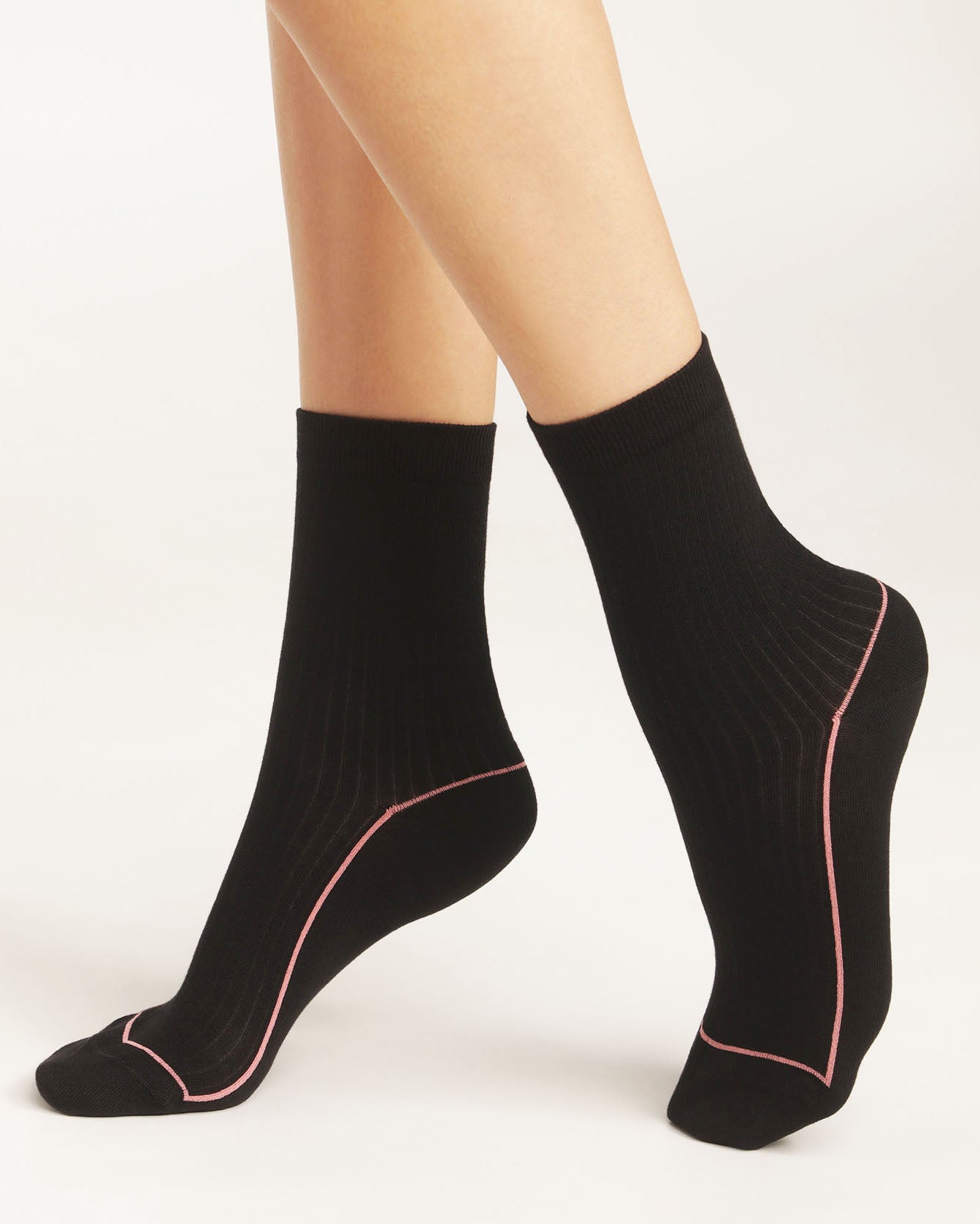 Cotton Sports Crew Sock in Black