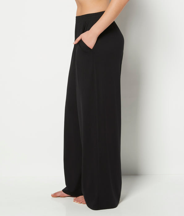 La Senza Casual Sleep Jersey Pants in Tuxedo Black