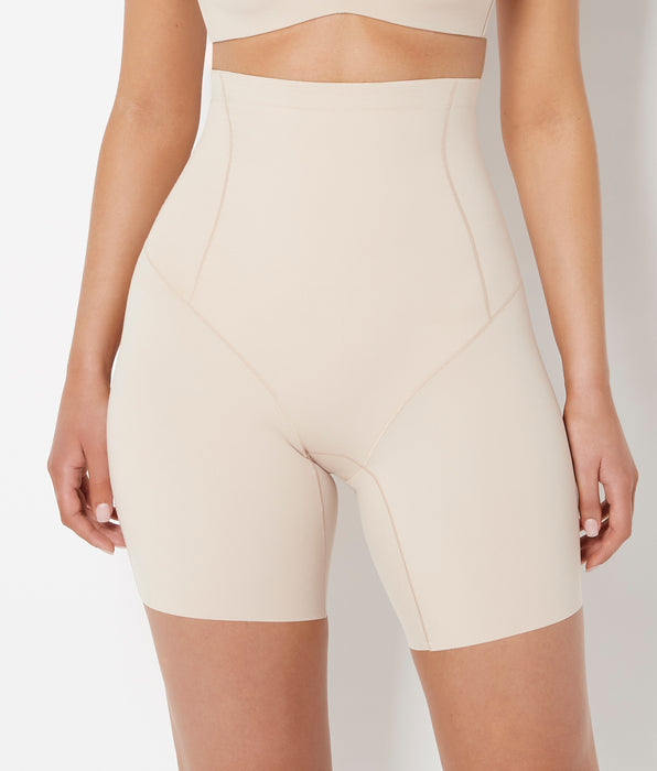 La Senza Sculpting High waist Short in Rosetan