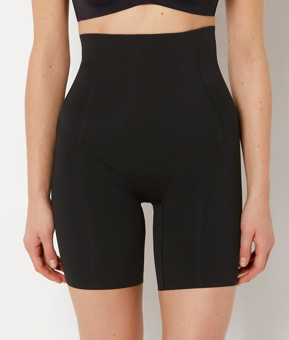 La Senza Sculpting High waist Short in Tuxedo Black