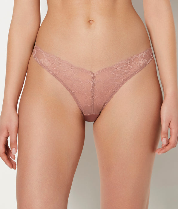 La Senza Diva High Leg Thong Panty with Lush Lace in Deer