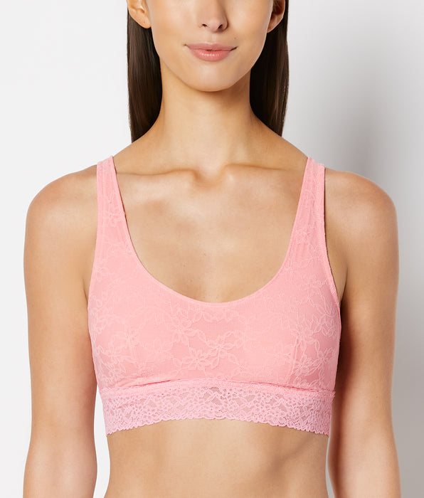 La Senza Unlined Scoop Bralette in Ultra Lace in Conch Shell