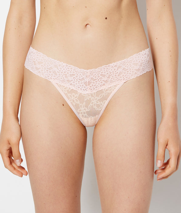 La Senza Thong Panty in Ultra Lace in Tropical Peach