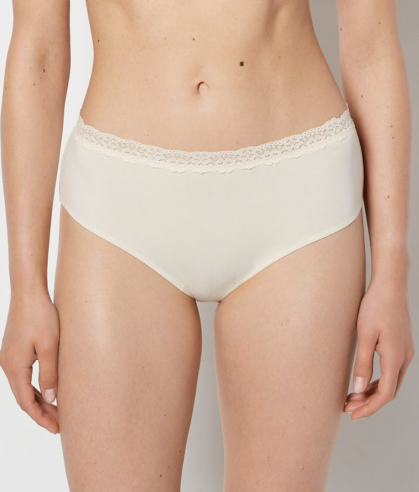 La Senza Brief Panty with Lace Trim in Pearled Ivory