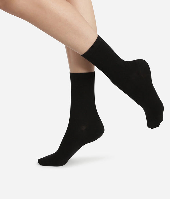 La Senza Dim Pack of 2 pairs Mid Coton socks in Tuxedo Black