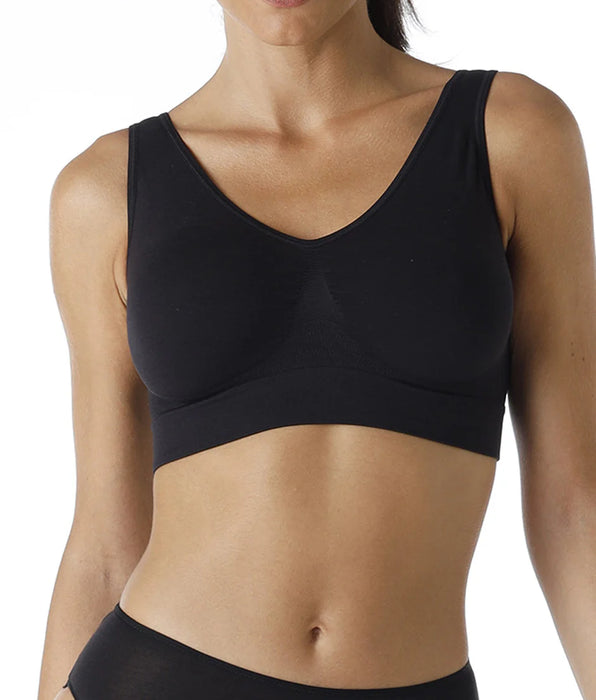 La Senza Active Comfort low-impact yoga brassiére bra in Tuexdo Black