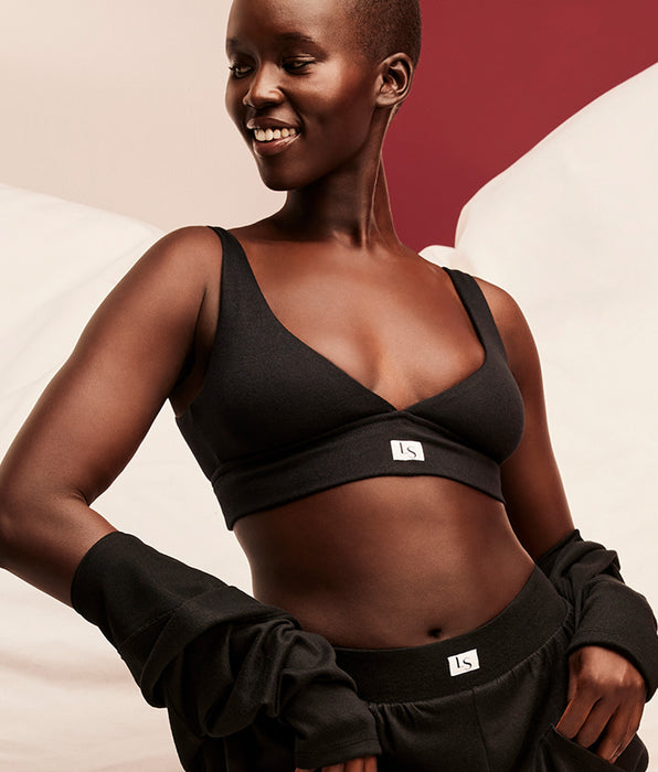 La Senza V-Neck Bralette with Logo in Smoulder Black